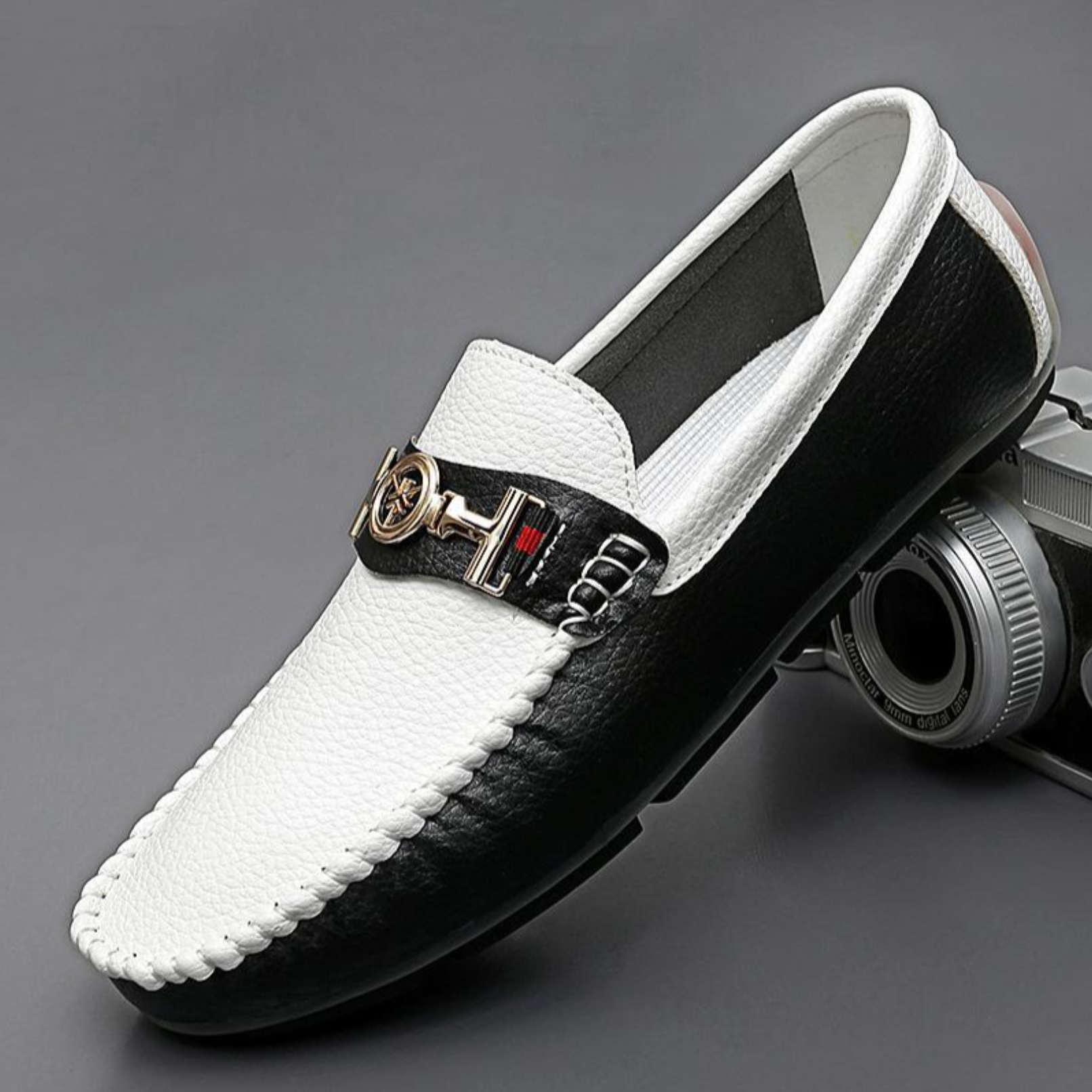 Lando Leather Moccasins