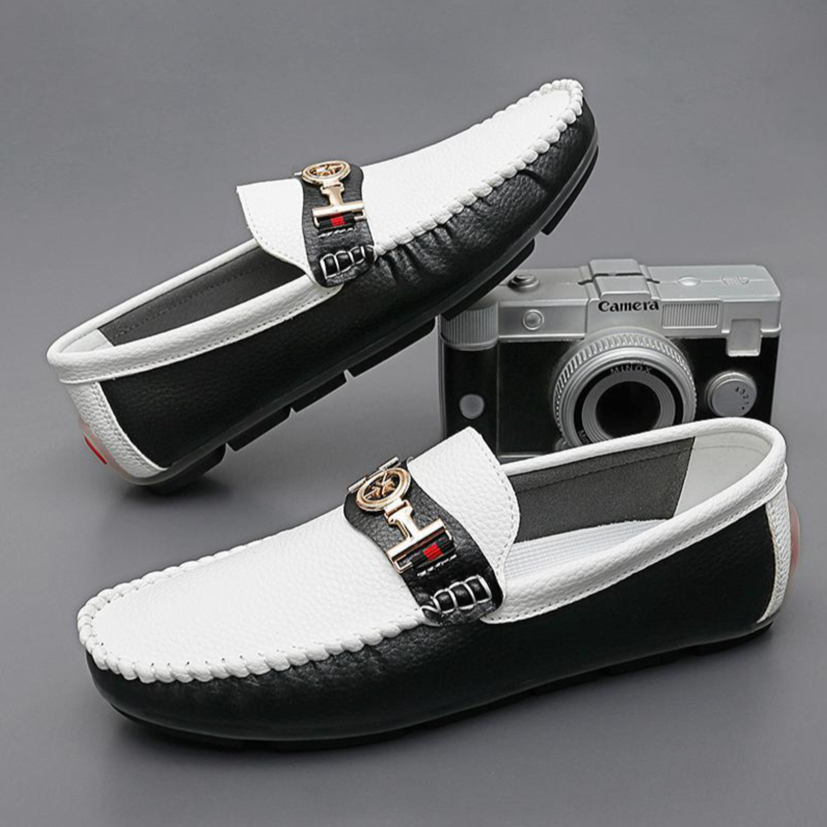 Lando Leather Moccasins